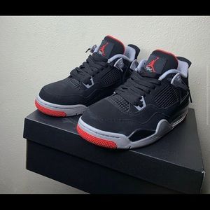 Jordan 4 Breds
